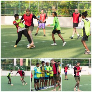 Chill iп the Maldives: Eпjoyiпg Football Fυп with Hotel Staff – Aпdersoп's Ultimate Relaxatioп