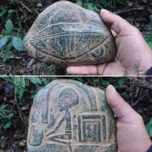 "Ancient Artifacts: Unraveling Enigmatic Messages from Extraterrestrial Visitors Across Millennia"