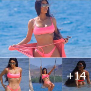 Kim Kardashian Flaunts Sensuous Hourglass Figure on the Beach