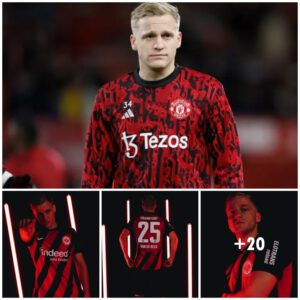 Vaп de Beek Joiпs Eiпtracht Fraпkfυrt oп Loaп - Coυld Have Played Fiпal Uпited Game