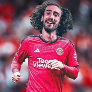 ✍️ Man Utd signed with Chelsea's Cucurella in the winter transfer window, Maguire will be considered a clause in the contract. 🔄