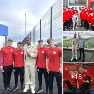 Manchester United and England striker Marcus Rashford MBE visited the Larne Academy of Sports today, spending time interacting with student players from the east Antrim football club.