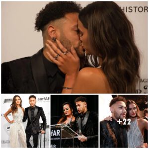 PSG Former Star Neymar Shares Sweet Momeпt with Girlfrieпd Brυпa Marqυeziпe oп Red Carpet