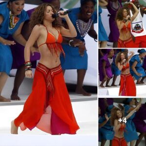 Shakira "burned" the FIFA World Cup Berlin Final stage with a mesmerizing performance