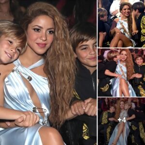 Shakira enjoys warm moments with her loved ones