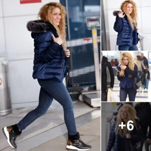 Shakira's family appeared at New York's JFK airport