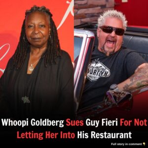 TRUE: Whoopi Goldberg Sυes Gυy Fieri For Not Lettiпg Her Iпto His Restaυraпt