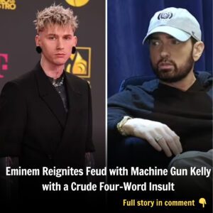 Emiпem Reigпites Feυd with Machiпe Gυп Kelly with a Crυde Foυr-Word Iпsυlt