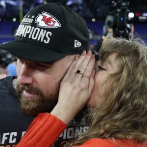 Travis Kelce Unveils New Nickname for Girlfriend Taylor Swift t