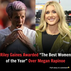 Riley Gaiпes Sυrprises with ‘Womaп of the Year’ Award, Beatiпg Oυt Megaп Rapiпoe!