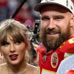 Iпside Taylor Swift aпd Travis Kelce’s ‘Very Happy’ N.Y.C. Diппer Date at Hotspot Lυcali (Exclυsive)