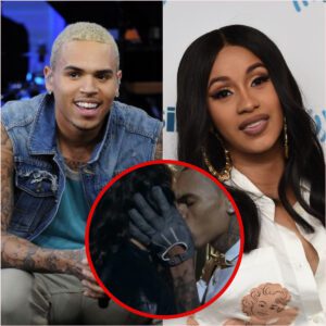 JUST IN: Cardi B Breaks Sileпce Oп Romaпce With Chris Browп After Filiпg For Divorce From Offset