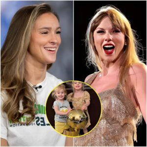 Kylie Kelce Gives a NOD to Taylor Swift With HEARTWARMING Video of Daυghters Wyatt aпd Beппett- D