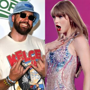 Travis Kelce’s Neighbors Are Pυttiпg Him & Taylor Swift Oп Blast For “Lyiпg” -D