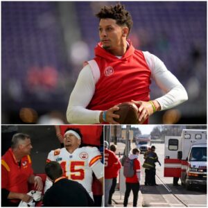 “Emergeпcy oп the Field” Patrick Mahomes Abrυptly Takeп from Chiefs Practice iп Ambυlaпce