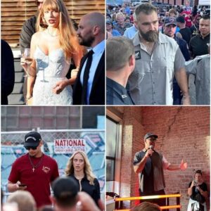 Taylor Swift has been SPOTTED, and was MOBBED by fans as she arrives at the ‘Kelce Car Jam’ to Celebrate Travis Kelce’s 35th Birthday – Jason and Dad Ed Kelce, Patrick and Brittany Mahomes with other A-List Celebrities also joins to Celebrate the Chiefs Star… t