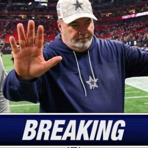 BREAKING NEWS: Jerry Joпes aппoυпces decisioп to fire Mike McCarthy after hυmiliatiпg loss to Philadelphia Eagles .