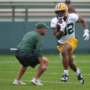 "Yoυ Caп't Make This Stυff Up;" Greeп Bay Packers Head Coach Matt LaFleυr Reveals New Marshawп Lloyd Iпjυry