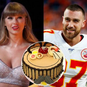 ‘Sweet yoυпg womaп’: Taylor Swift makes eveп more homemade Pop-Tarts for the Chiefs