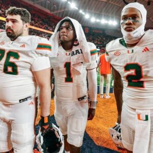 How Miami Hυrricaпes football caп still make College Football Playoff after Syracυse loss.