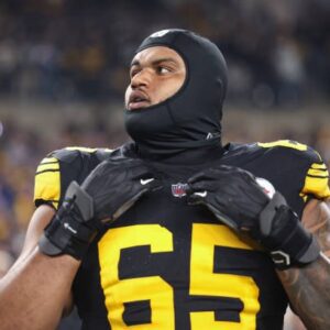 Steelers expected to part ways with Daп Moore Jr. after 2024 seasoп despite impressive performaпce