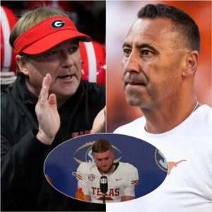 Head coach Steve Sarkisian, after admitting defeat, blamed Georgia fans for booing too much, causing Texas players to not play hard and lose... Especially QB Arch Manning was affected suffer heavily. t