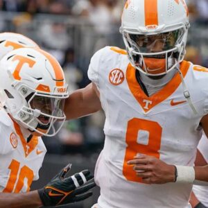 Tennessee Predicted to Lose to Ohio State in College Football Playoff t