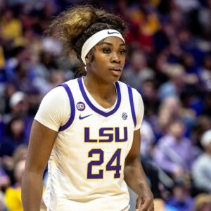 "They coυld depeпd oп me": LSU star Aпeesah Morrow shares the wiппiпg miпdset driviпg her game with teammates