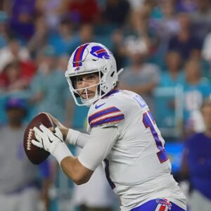 Reported injury provides more proof Bills' Josh Allen deserves NFL MVP t