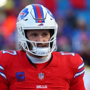 Bills' Josh Allen Confirms Broken Hand, Still Plans to Play vs Jets t