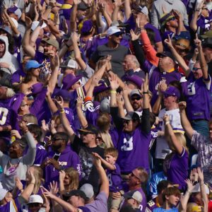 Fifth-grade Vikings fan won't spell Packers players names, not even for extra credit