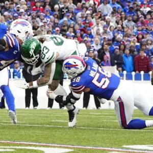 Bills' defensive captain will miss regular season finale nursing new injury t