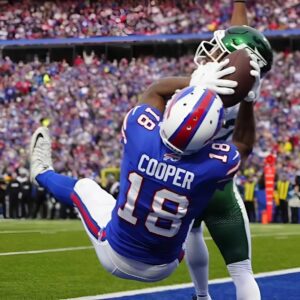 Newest 10,000-yard WR Amari Cooper cites 'favorite thing' about Josh Allen t