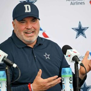 Dallas Cowboys coach Mike McCarthy shocked everyone by requesting the cancellation of the game result between the Washington Commanders and the Dallas Cowboys. t