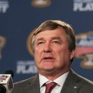 NEW: Georgia coach Kirby Smart’s father, Sonny, died early Saturday of complications from hip surgery after falling in New Orleans ahead of the Sugar Bowl, the school announced. t