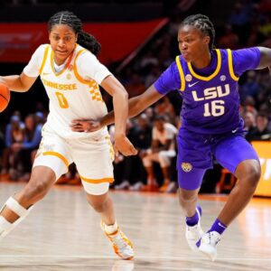 What weпt wroпg for Lady Vols, Kim Caldwell vs LSU, Kim Mυlkey iп crυshiпg last-secoпd loss. п