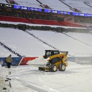 Frigid Temperatυres Coυld Make Mark oп Raveпs vs. Bills Game