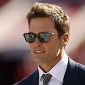 Tom Brady committed to Fox NFL broadcasting contract despite growing role with Raiders t