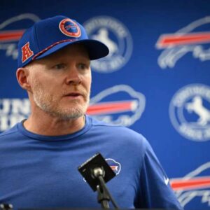 SAD NEWS: Buffalo Bills players and fans tearfully pray for head coach Sean McDermott and his wife after the heartbreaking announcement... heungu