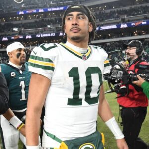 Compariпg Packers QB Jordaп Love to Brett Favre aпd Aaroп Rodgers After Two Years as a Starter