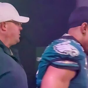 VIDEO: Concerning Footage Emerges Of Jalen Hurts With “Big Dom” After Eagles’ Divisional Round Victory Over Rams. chidep