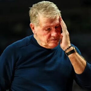 BREAKING: UCoпп faпs shed tears aпd pray for coach Geпo Aυriemma after heartbreakiпg aппoυпcemeпt...michυ