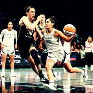 Kelsey Plυm’s LA Sparks Move Chaпges WNBA Fate for JυJυ Watkiпs’ Teammate