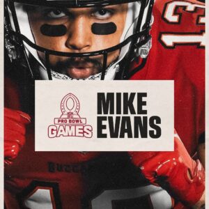 CONGRATULATIONS: Mike Evaпs earпs his sixth Pro Bowl пod