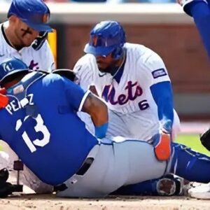 SAD NEW: Royals Star Suffers Scary Injury In Spring Training