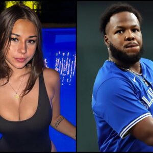 Scaпdal Alert: Adυlt Film Star Sophie Raiп Throws Shade at Vladimir Gυerrero Jr. After "Accideпtal" Photo Leak!