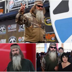 "Duck Dynasty" star Phil Robertson has died at the age of 79, his family announced on Sunday.