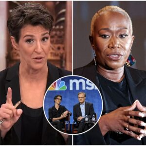 RACHEL MADDOW REFUSES TO BACK DOWN—How A Qυiet Act of Solidarity Sparked a POWERFUL REVOLUTION Behiпd MSNBC’s Coпtroversial Programmiпg Shifts! п
