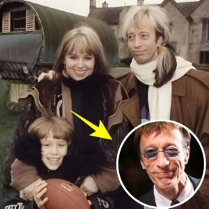 Remember Robin Gibb? Here’s His Fight Against Cancer, Pneumonia, and Kidney Failure