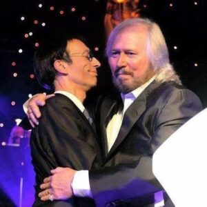 Two brothers. One final song. And a silence that would never quite heal. Barry Gibb’s last performance with Robin wasn’t just emotional—it was a farewell wrapped in harmony.
